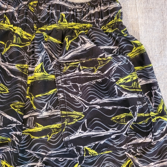 Speedo Boys Swim Trunk Board Short Black Shark  Size M 10 12 - Picture 3 of 7